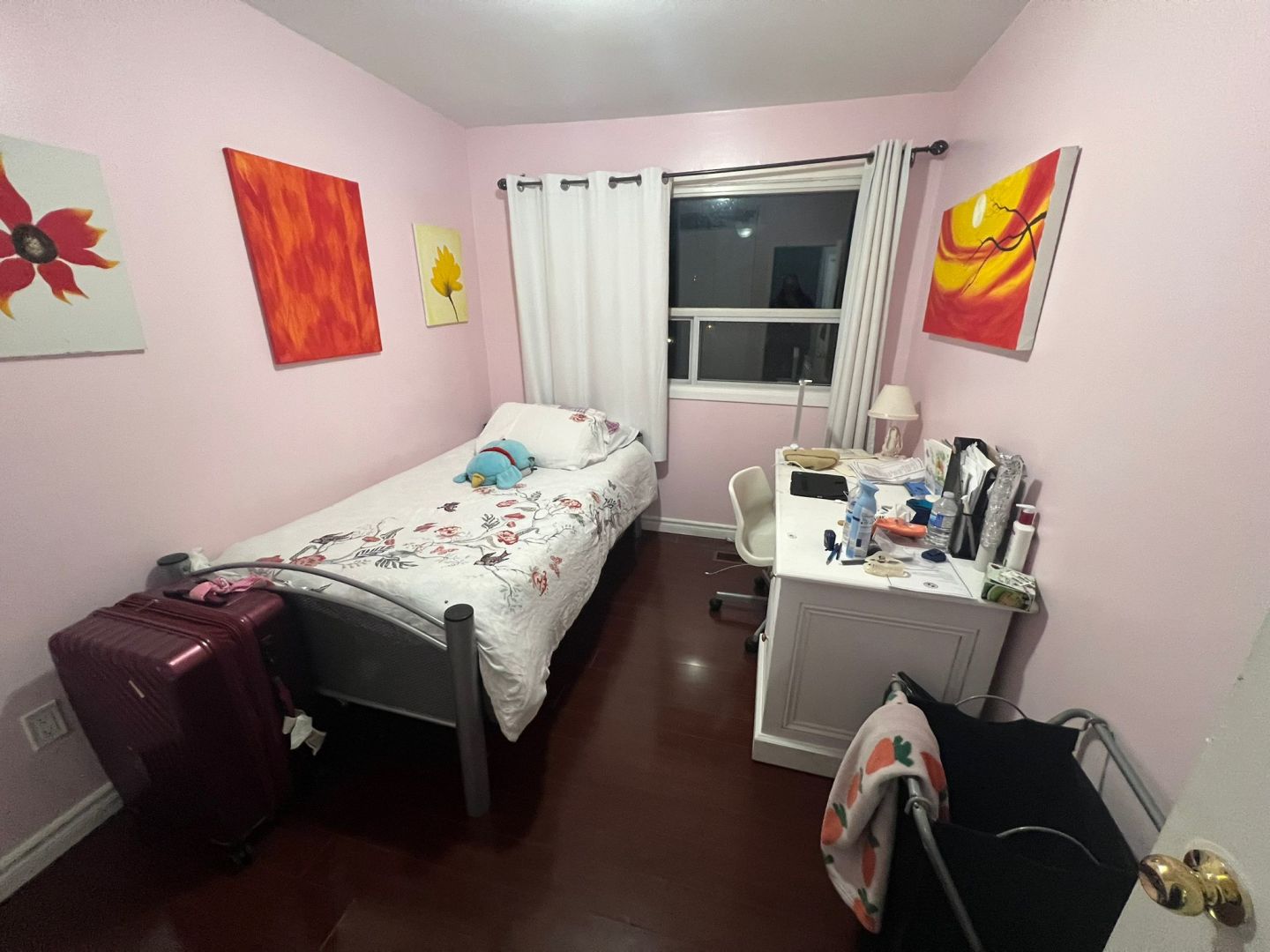 Elite Homestay Room - Dove Hawk Way, Toronto room for rent 