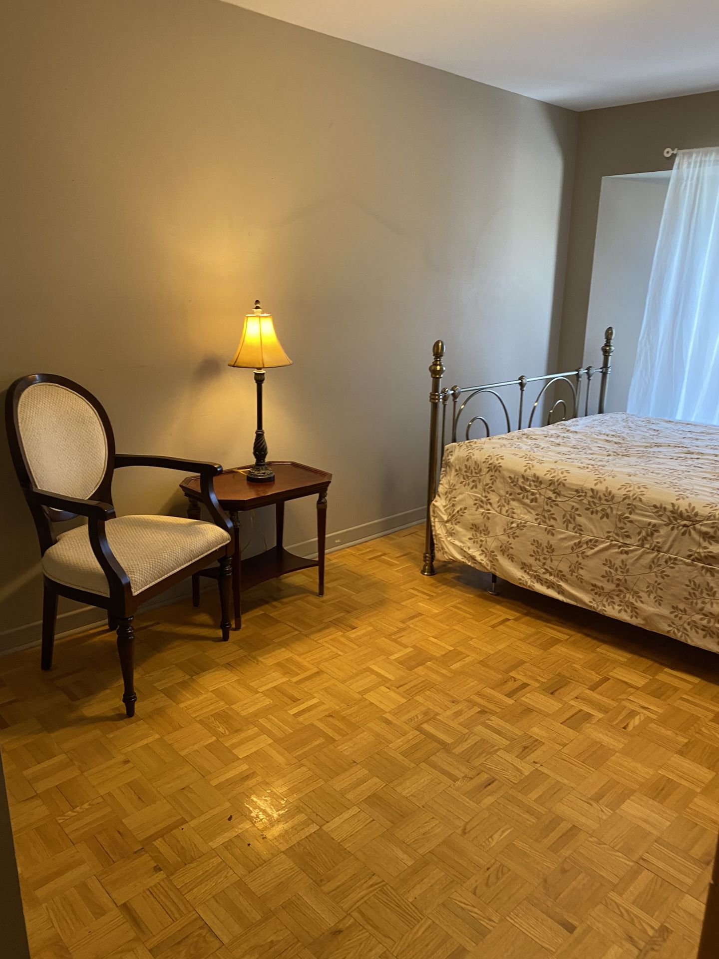 Cozy Homestay Room - Markham room for rent 4