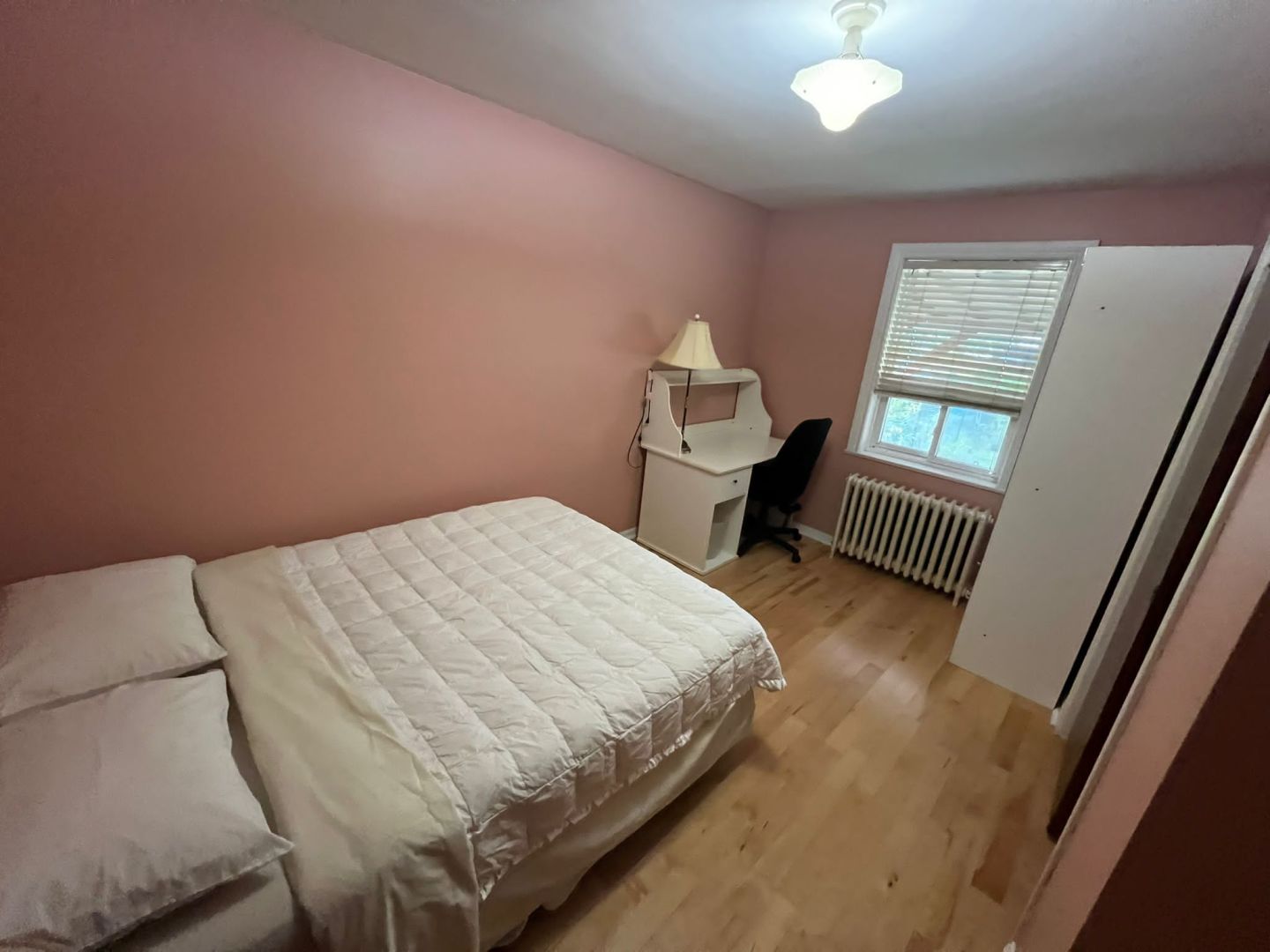 Premium Homestay Room - Whitmore Ave, Toronto room for rent 109